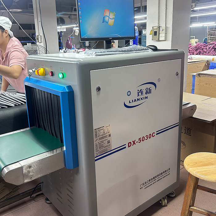 老客戶多次下單——DX-5030C智能X光機(jī)、手袋包包可視化驗(yàn)釘機(jī)